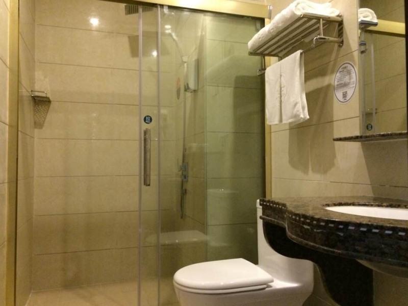 Greentree Inn Guangdong Shantou Gurao Gugui Road Business Hotel Exteriör bild