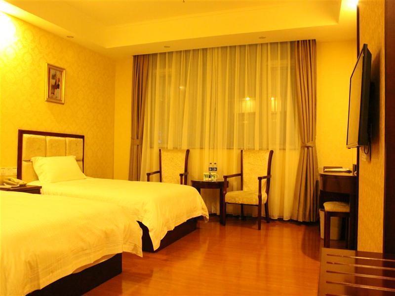 Greentree Inn Guangdong Shantou Gurao Gugui Road Business Hotel Exteriör bild