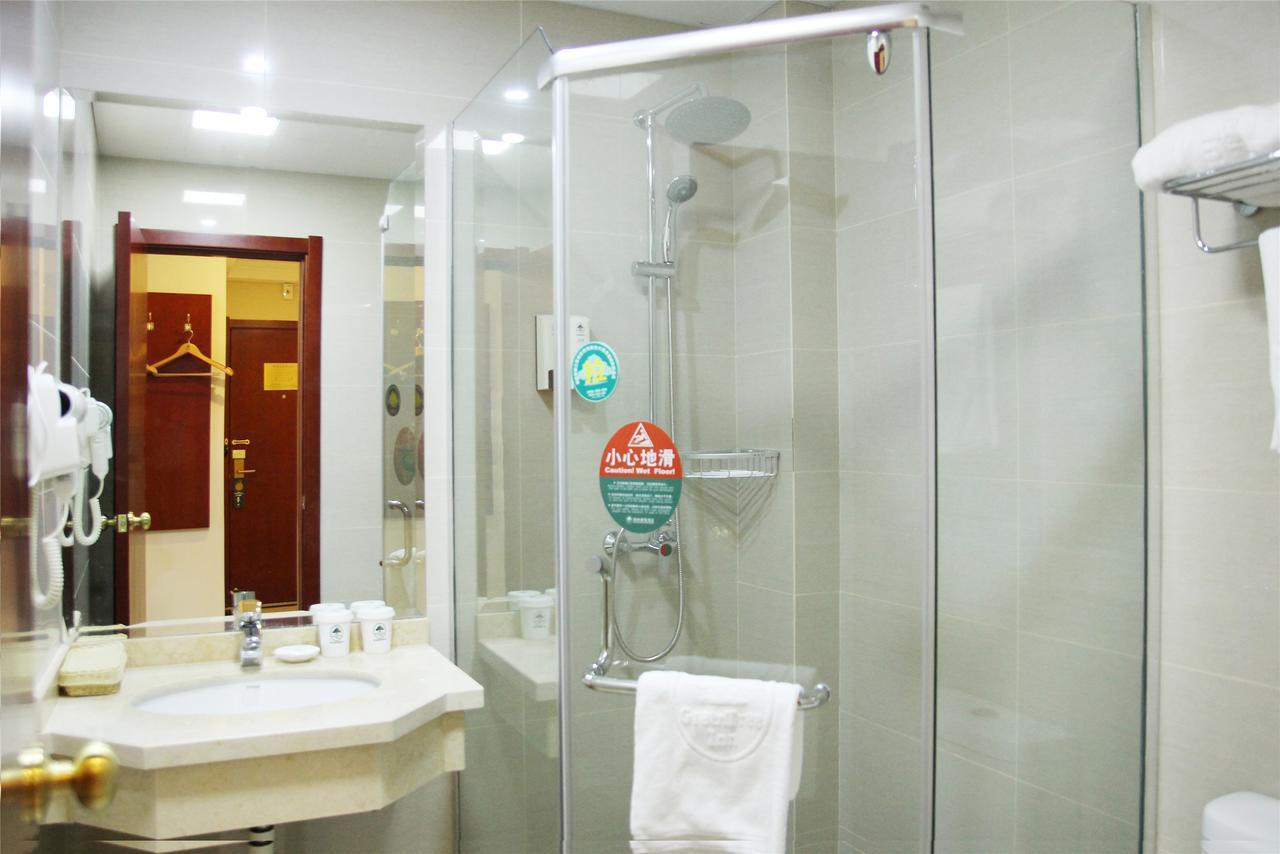 Greentree Inn Guangdong Shantou Gurao Gugui Road Business Hotel Exteriör bild